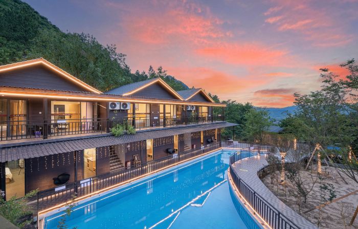 Hengfeng · Dongpo Yiju | Cliff Valley Infinity Pool Secluded Manor