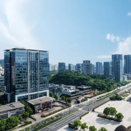 Aifeel Hotel (Hangzhou Fuyang Wildlife World)