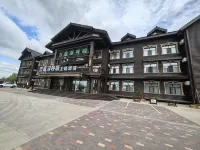 Wanting Deep Breath Hotel - palestra
