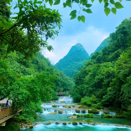 Pinxi · Mountain Front Underwater Hotel (Libo Xiaoqikong East Gate)