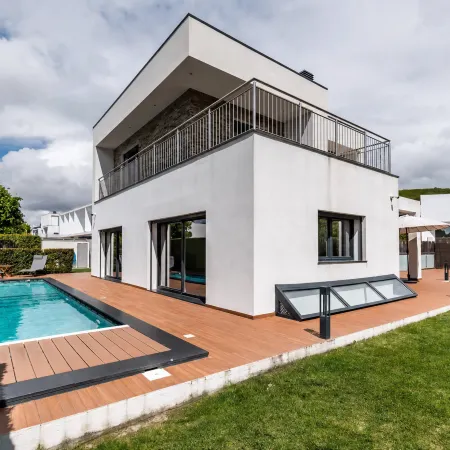 Derisell Villa Pool