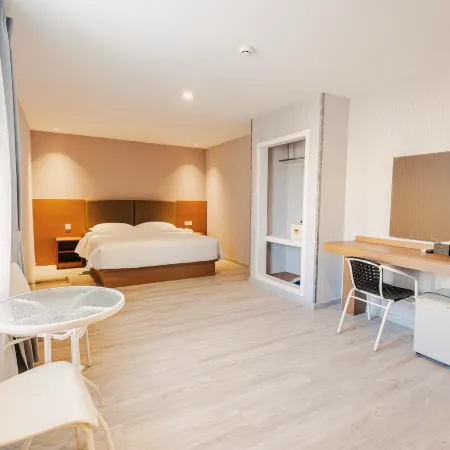 Aurea Delight Hotel