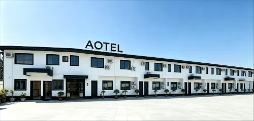 Aotel Hotel Lagos Crescent - breakfast