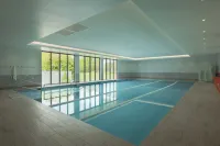 Foxhills Club and Resort- Member of Elegant Hotel Collection - Pools