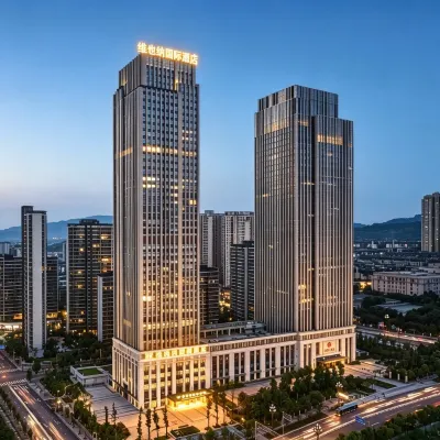 Vienna International Hotel Hotel berhampiran Kuil Chongyan