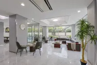Exclusive Apartment on Zborovska - parkir