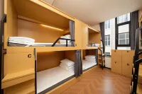 On the Road Hostel (Ancient City Heyang Gate) - 2-Star
