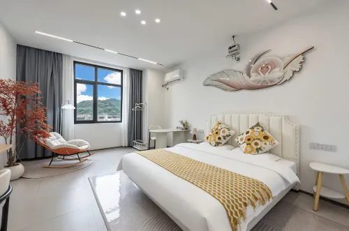 Minggui Hotel (Zhoushan Vocational and Technical College) - Bjergudsigt