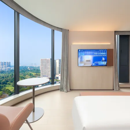 HanTing Hotel (Pingxiang Municipal Government Cuihu Center Mall)