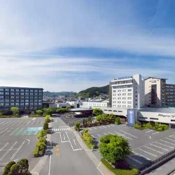 Hida Takayama Onsen Takayama Green Hotel (KEIO GROUP HOTELS) Отели рядом с достопримечательностью «Окухида Онсенго»
