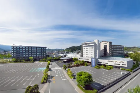 Hida Takayama Onsen Takayama Green Hotel (KEIO GROUP HOTELS) Отели рядом с достопримечательностью «Takayama Jinya»