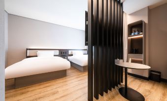 HanTing Hotel (Jiangyou Fangte)