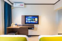 Kailian Wenni'er Hotel (Baoding Zhili Governor's Office Museum Xidajie Branch) Hotel berhampiran Baoding Zoo