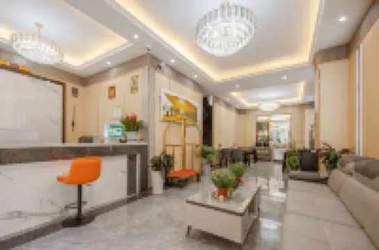 Yayajiang Xueyu Qingcheng Hotel