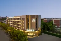 Atour Hotel Shanghai Wujiaochang West Yingao Road Metro Station Hotels near Lingang Xinyefang