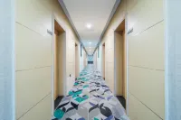 Shankee Tea Style Hotel (Linyi Yinan Xinhua Bookstore)