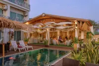 The Lord Nelson Hotel - Pools