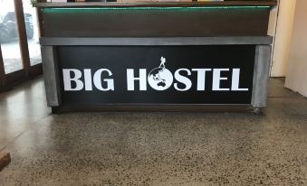 Big Hostel