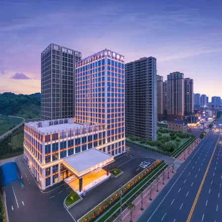 JI Hotel (Taojiang Jinpen Square)
