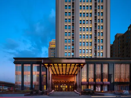 Changchun Oriental Yuehua Hotel Отели рядом с достопримечательностью «Changchun Workers Gymnasium»