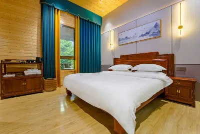 Xianshuiyang Redwood Experience Homestay Hotels near Caixi Rock