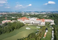 Nanjing Suning ZhongShan Golf Resort Hotels near Nanjingtiyu College
