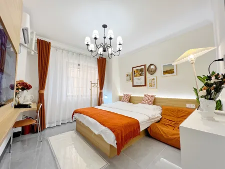 Xunguang Light Luxury Meisu Apartment