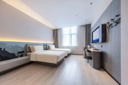 Tianjin Five Avenue Xiaobalou subway station Light House Hotel Отели рядом с достопримечательностью «Tianjinkeji University»