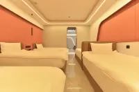 Supreme E-sports Hotel (Guiyang Spray Pool)