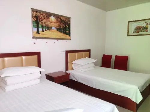 Ejina Huyangyuan Family Hotel - Airport Shuttle