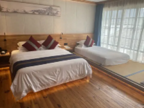 Huizizai Shanshui Hongcun Boutique Hotel โรงแรมในอี้เซียน