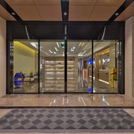 JiLoong Platinum Hotel