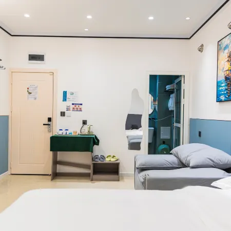 Baoshan Private Space Apartment (Qinghuahai Wetland Park)