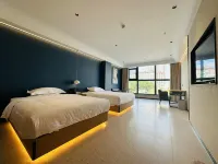 Hemuyueju Hotel (Weichang Mulan New World) فنادق في ويتشانغ