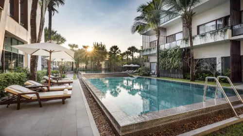 Shintana Saya La Maison - Infinity Pools