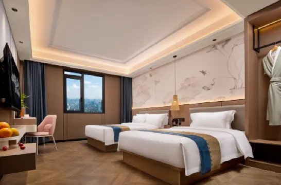 Shengtai Muxueshan Yi Hotel (Chengdu Tianfu International Airport)