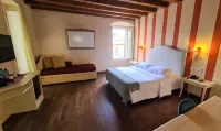 Hotel Piazza Vecchia - balcony