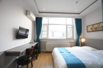 Home Inn Huaxuan Collection Hotel (Changchun  Station North Exit) Hotels in Changchun