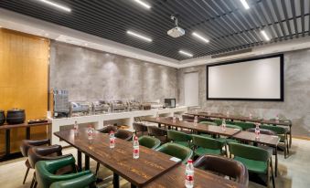 XiSHE  HOTEL