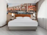 Vienna Hotel Wuhan Yellow Crane Tower Wuchang Station Railway Station Hotels near Wuchang Train Station