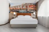 Vienna Hotel Wuhan Yellow Crane Tower Wuchang Station Railway Station Hotels in Wuhan