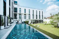 บลูมังกี้ ฮับแอนด์โฮเทล ระนอง