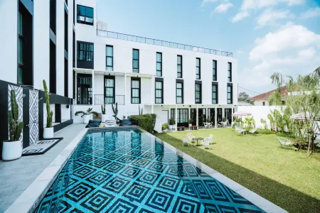 Blu Monkey Hub & Hotel Ranong