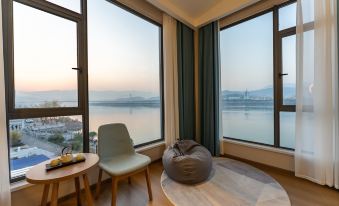 Yichang Shanju Resort Hotel (Three Gorges Dam)