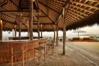 Lelewatu Resort Sumba - bar