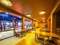 Longyin Cangshanxiao Hotel (Jiuhuang Mountain Rear Scenic Area) Hotels in Beichuan