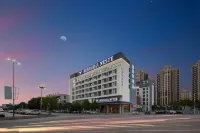 Yeste Hotel (Chongzuo Zhongxin Pedestrian Street Guangxi Minzu Shifan Xueyuan)