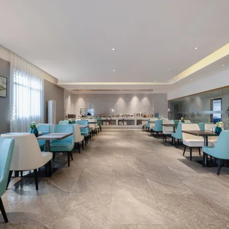 Yeste Hotel (Chongzuo Zhongxin Pedestrian Street Guangxi Minzu Shifan Xueyuan)