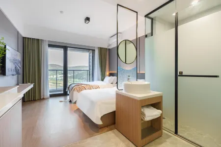 Zhujiajian Xian Scenic Resort Hotel (Poly Zizaihai Resort) Отели рядом с достопримечательностью «Anqifeng Sceneic Area»