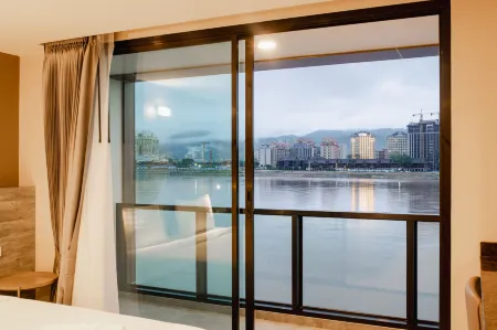 One Budget Hotel Chiangrai Chiang Saen Отели рядом с достопримечательностью «Golden Triangle Park Hall of Opium»